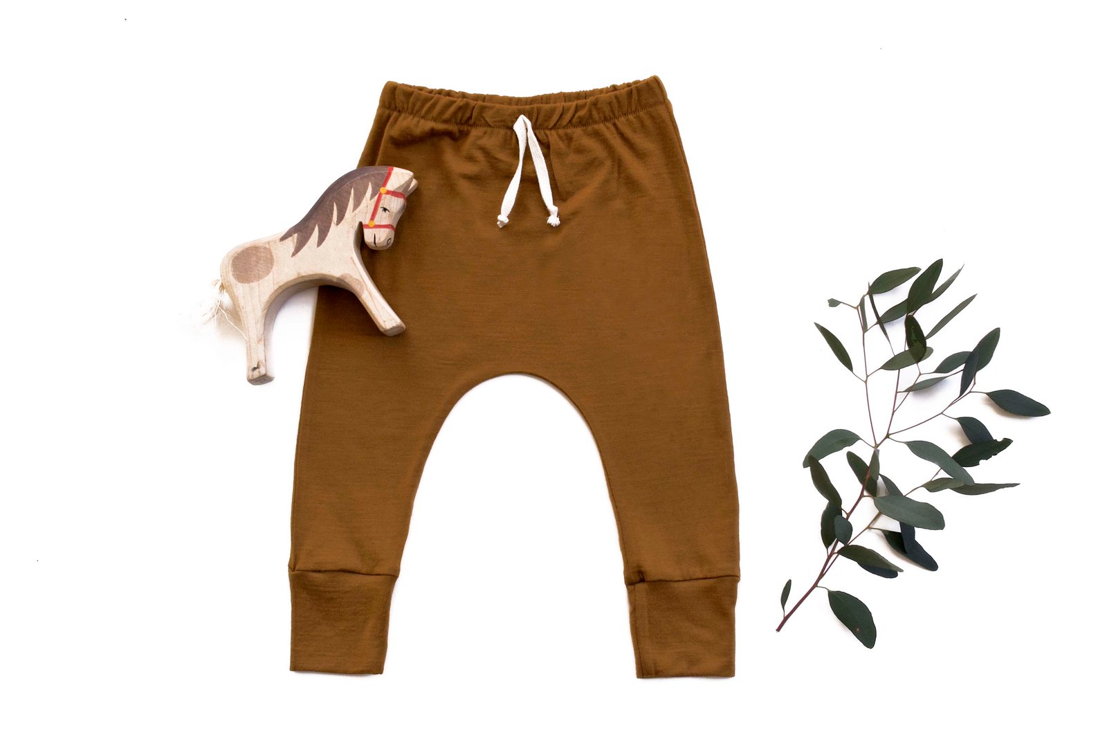 Image of Merino 'Basic range' pants mustard